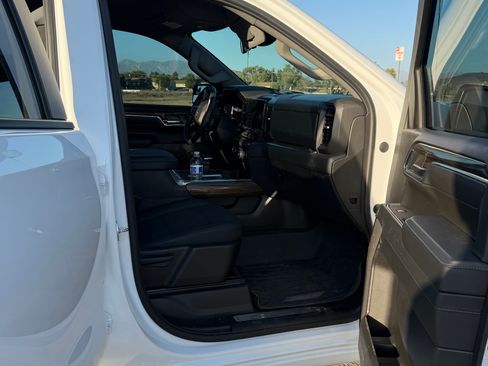 Used 2024 Chevrolet Silverado 1500 RST w/ Rally Edition RWD image 10