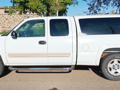 Used 2004 Chevrolet Silverado 1500 4x4 Extended Cab w/ Z71 Convenience Package 2