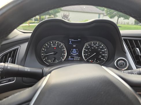 Used 2020 INFINITI Q50 Luxe w/ Essential Package (3.0T Luxe) image 11