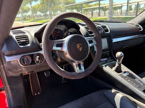 Used 2016 Porsche Cayman GTS RWD image 2