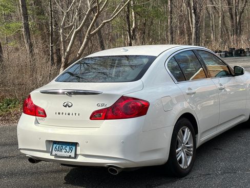 Used 2013 INFINITI G37 x Sedan w/ Premium Pkg image 21