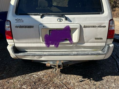 Used 2002 Toyota 4Runner Limited image 13