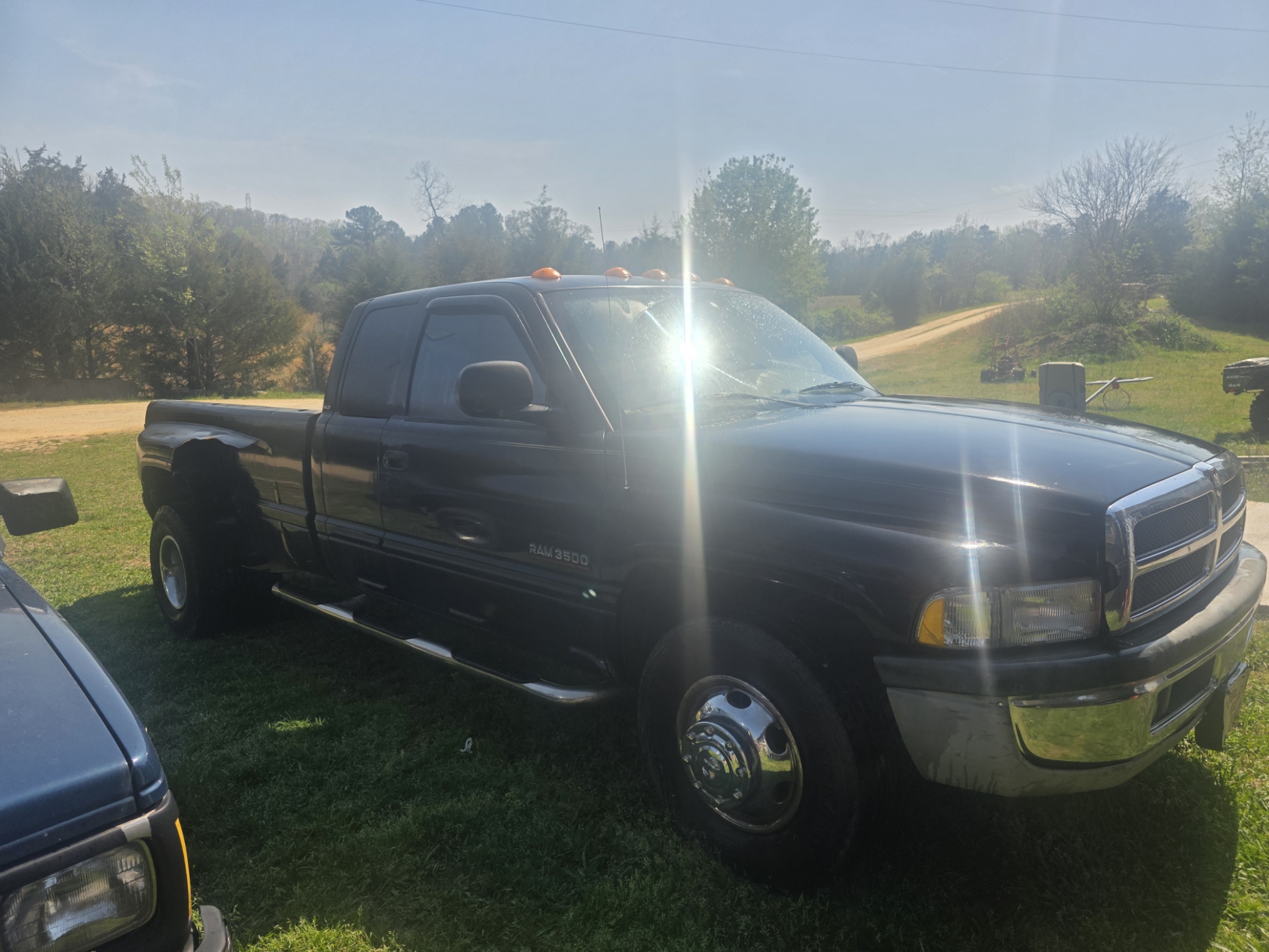 Used 2002 Dodge Ram 3500 Truck 2WD Quad Cab image 8