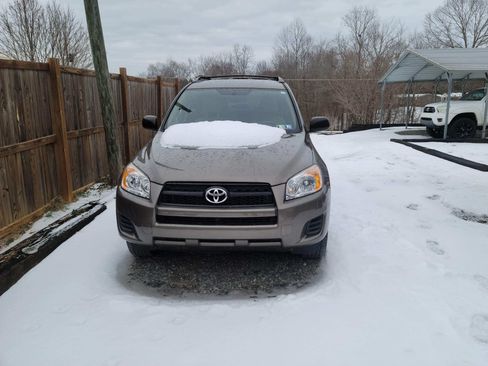 Used 2012 Toyota RAV4 4WD w/ Value Pkg image 8