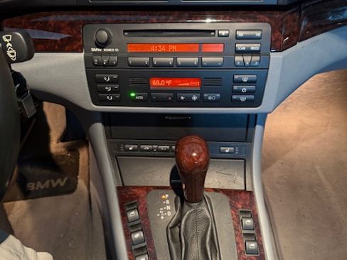 Used 2003 BMW 325Ci Convertible image 18