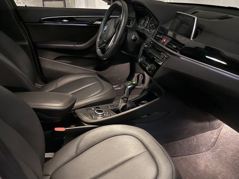 Used 2018 BMW X1 xDrive28i image 19