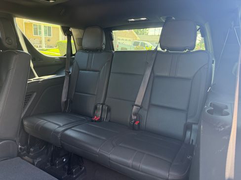Used 2021 Chevrolet Tahoe RST w/ Rear Media and Nav Package AWD/4WD image 12