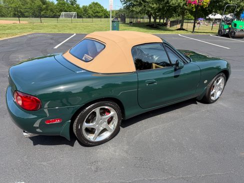 Used 2001 MAZDA MX-5 Miata RWD image 4