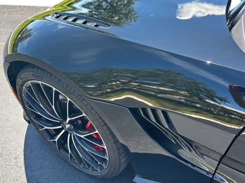 Used 2022 Aston Martin V8 Vantage Roadster image 8