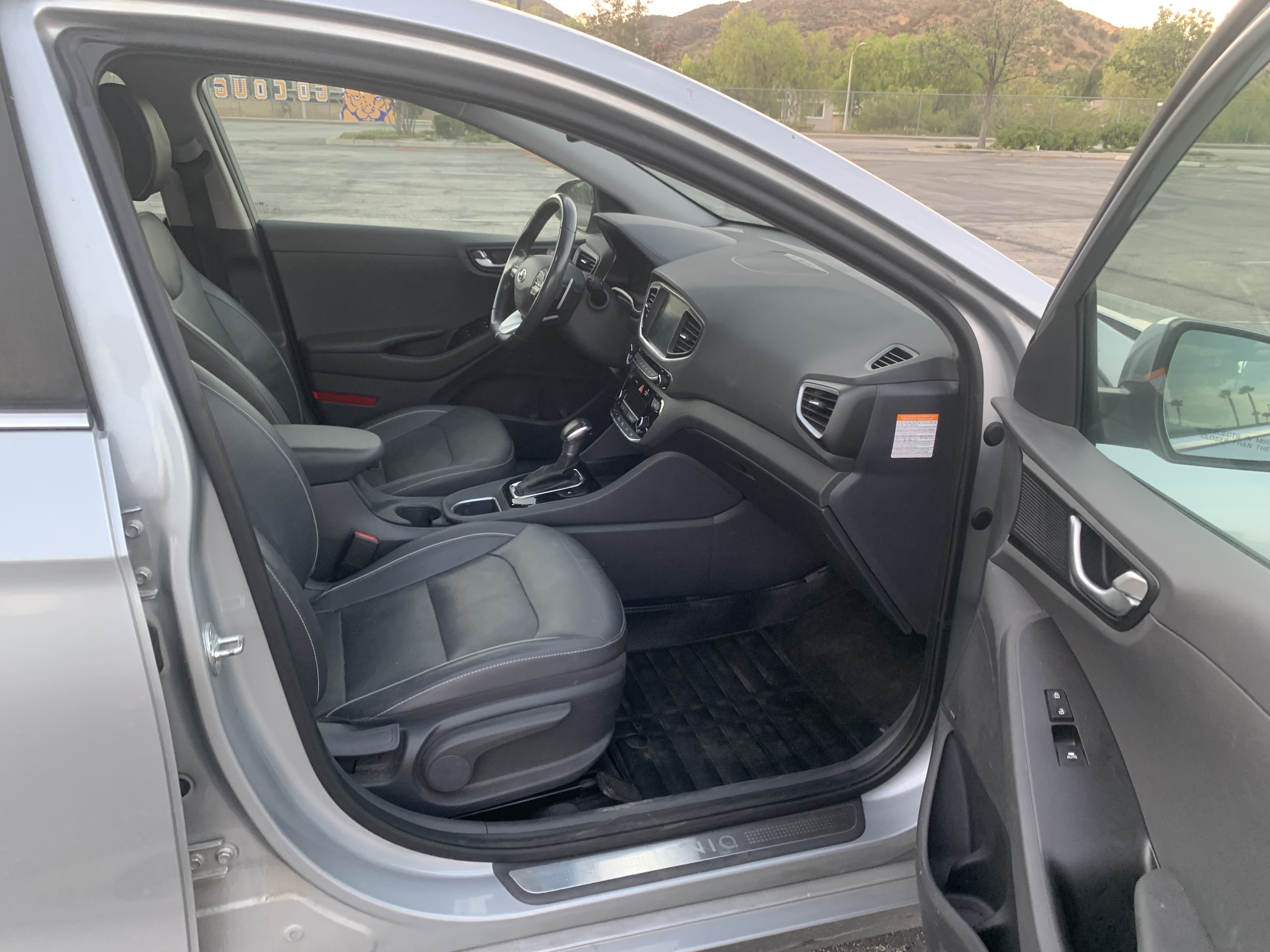 Used 2019 Hyundai Ioniq Limited w/ Ultimate Package 02 FWD image 13