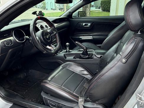 Used 2018 Ford Mustang GT Premium image 17