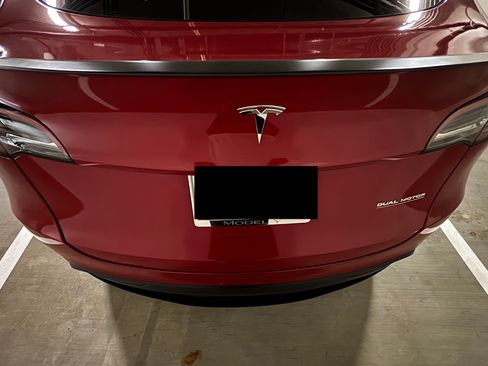 Used 2022 Tesla Model Y Performance AWD/4WD image 30