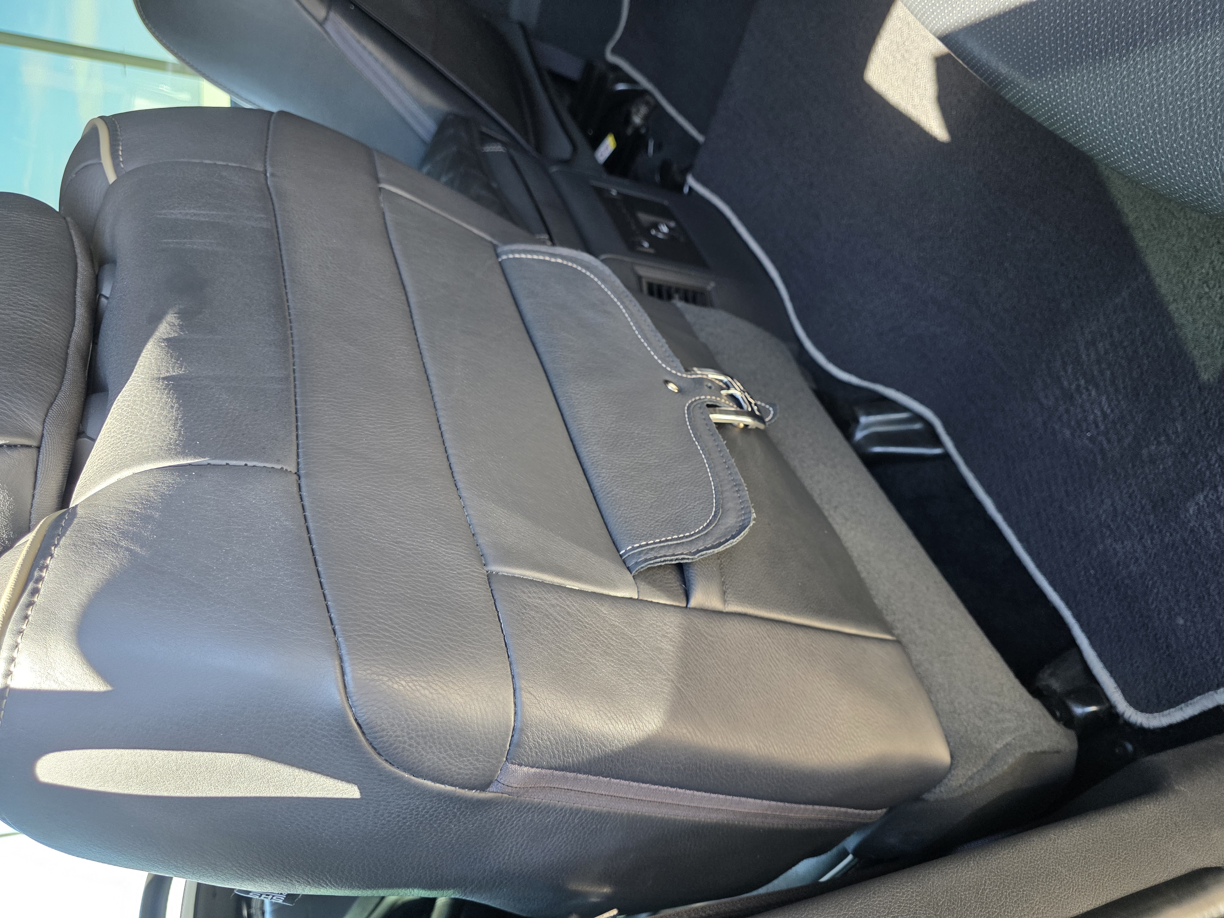Used 2012 RAM 1500 Limited AWD/4WD image 16