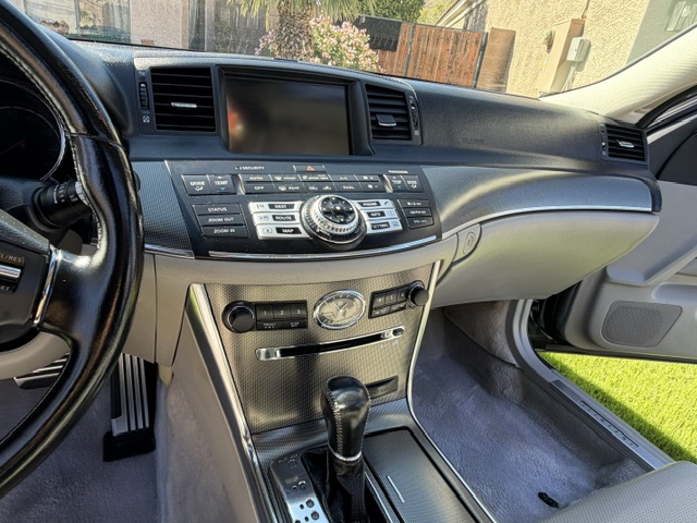 Used 2008 INFINITI M35 w/ Technology Pkg RWD image 6