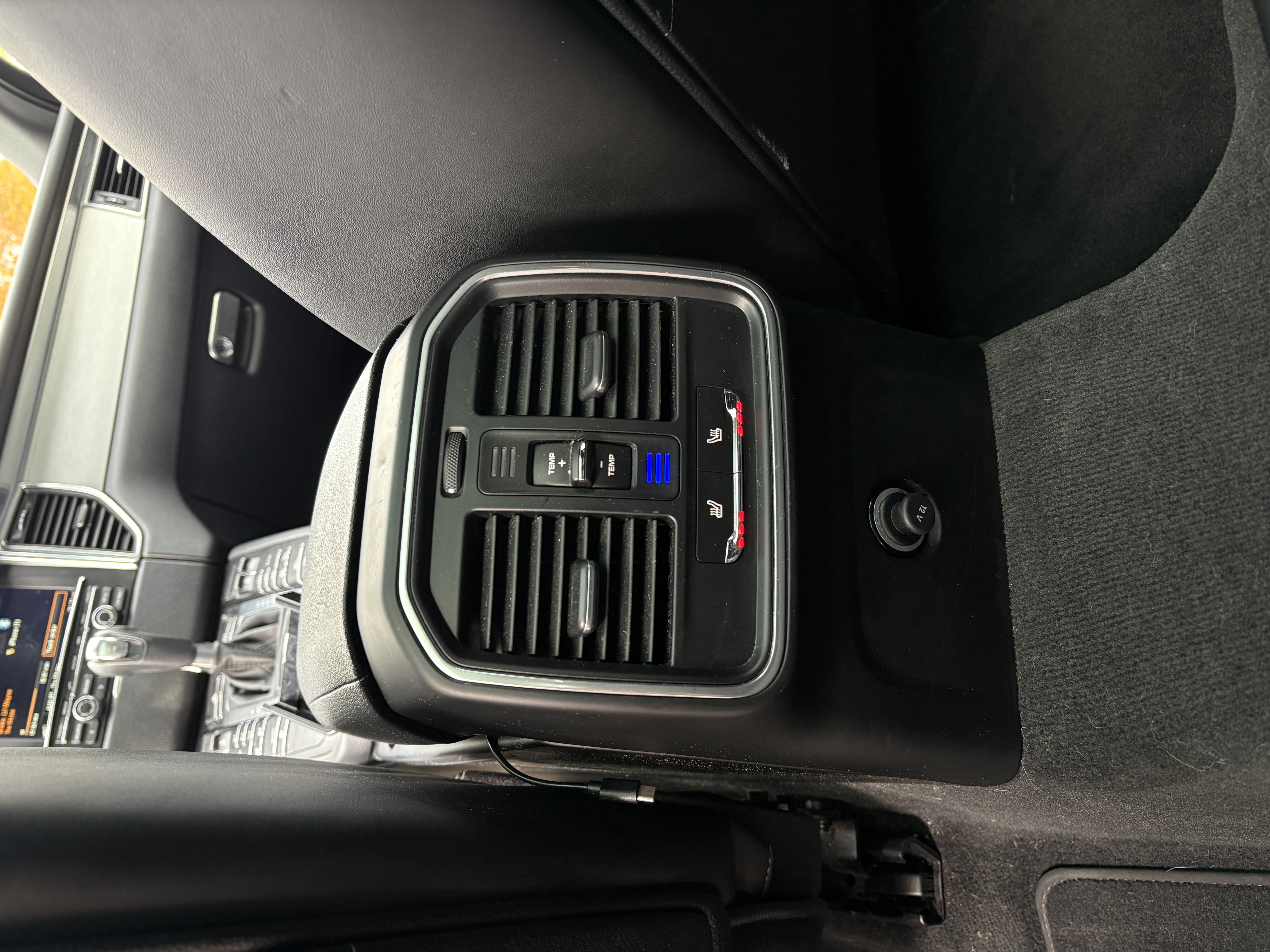 Used 2016 Porsche Macan S AWD/4WD image 8