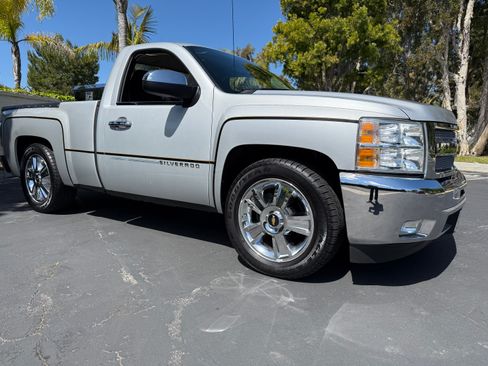 Used 2012 Chevrolet Silverado 1500 LT w/ Interior Plus Package RWD image 5