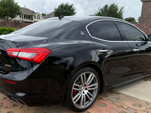 Used 2018 Maserati Ghibli S GranLusso image 4