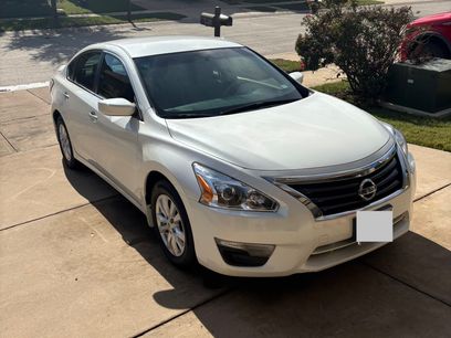 Used 2015 Nissan Altima 2.5 S w/ Sport Value Package