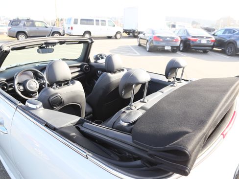 Used 2021 MINI Cooper John Cooper Works w/ 6.5" Touchscreen Package image 9