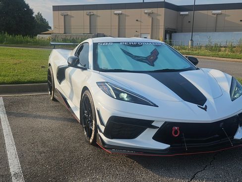 Used 2021 Chevrolet Corvette Stingray Premium Cpe w/ Z51 Performance Package image 30