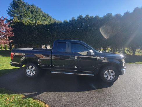 Used 2015 Ford F150 XL w/ Equipment Group 101A Mid image 4