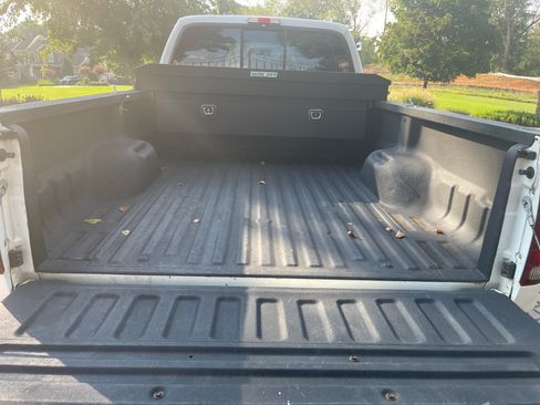Used 2003 Ford F250 XLT AWD/4WD image 6