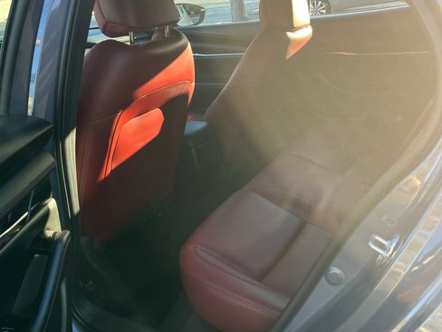 Used 2023 MAZDA MAZDA3 s image 6