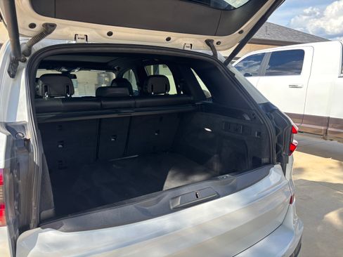 Used 2019 BMW X5 xDrive50i w/ M Sport Package AWD/4WD image 5