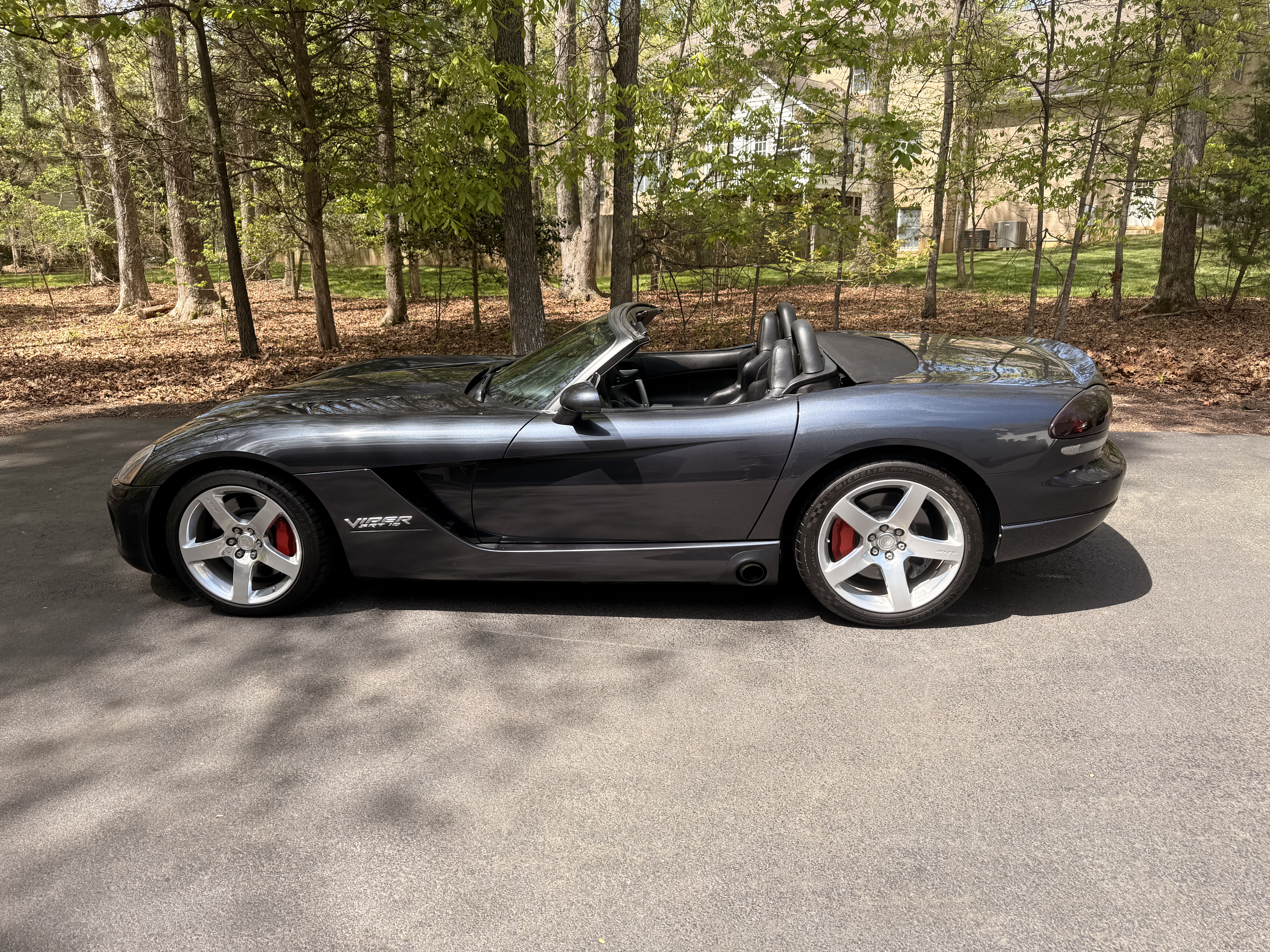 Used 2006 Dodge Viper SRT-10 RWD image 1