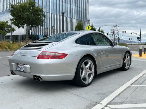 Used 2007 Porsche 911 Carrera S image 4