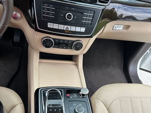 Used 2018 Mercedes-Benz GLE 350 image 15