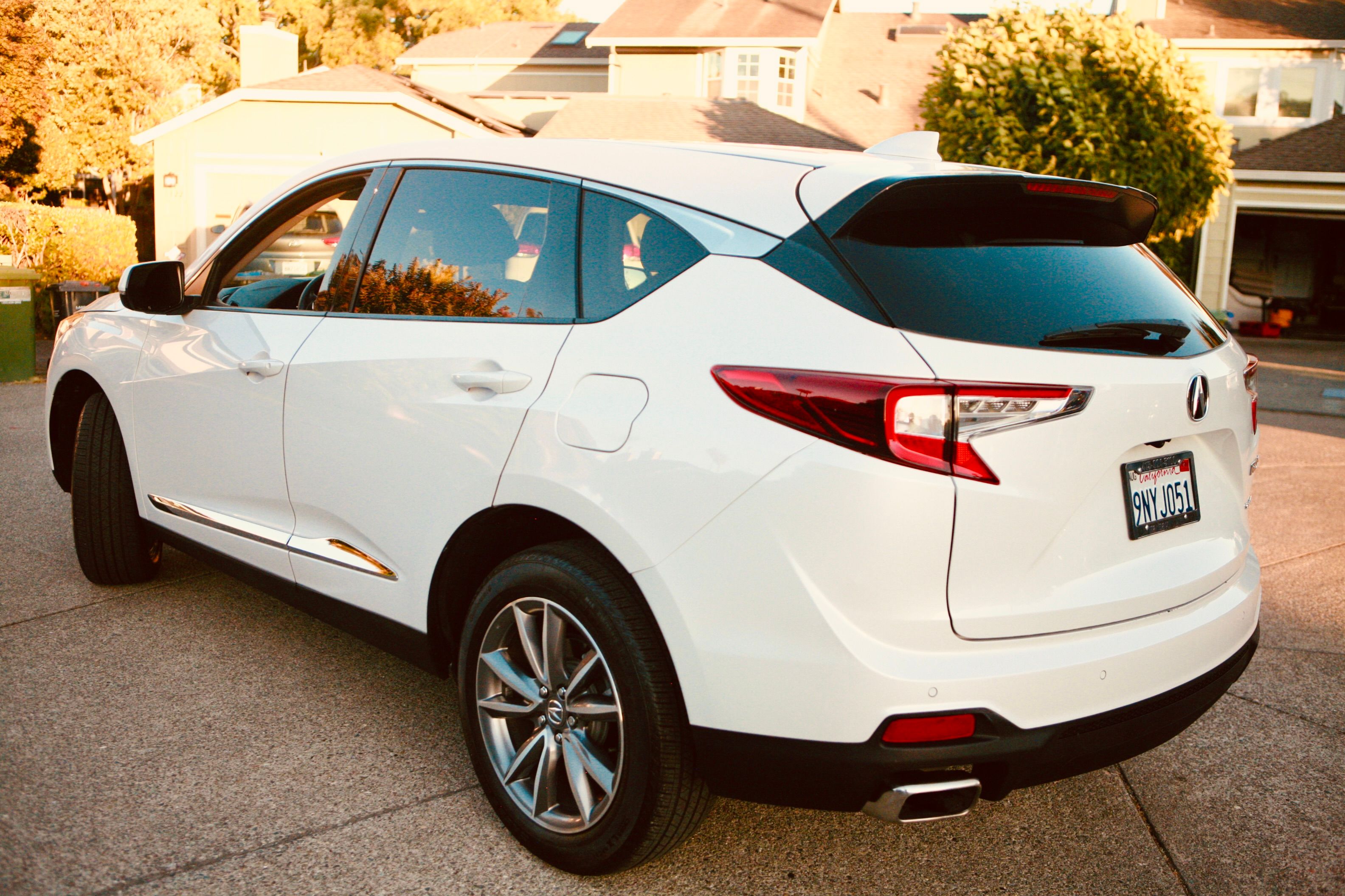 Used 2024 Acura RDX SH-AWD w/ Technology Package image 18