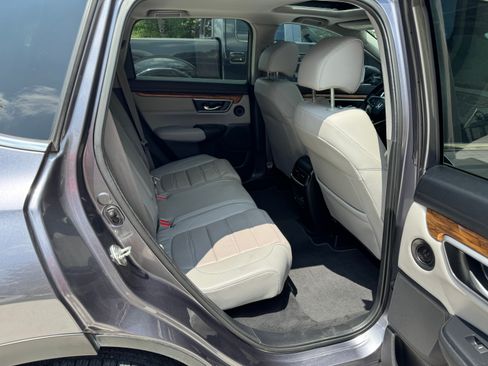 Used 2017 Honda CR-V Touring image 17