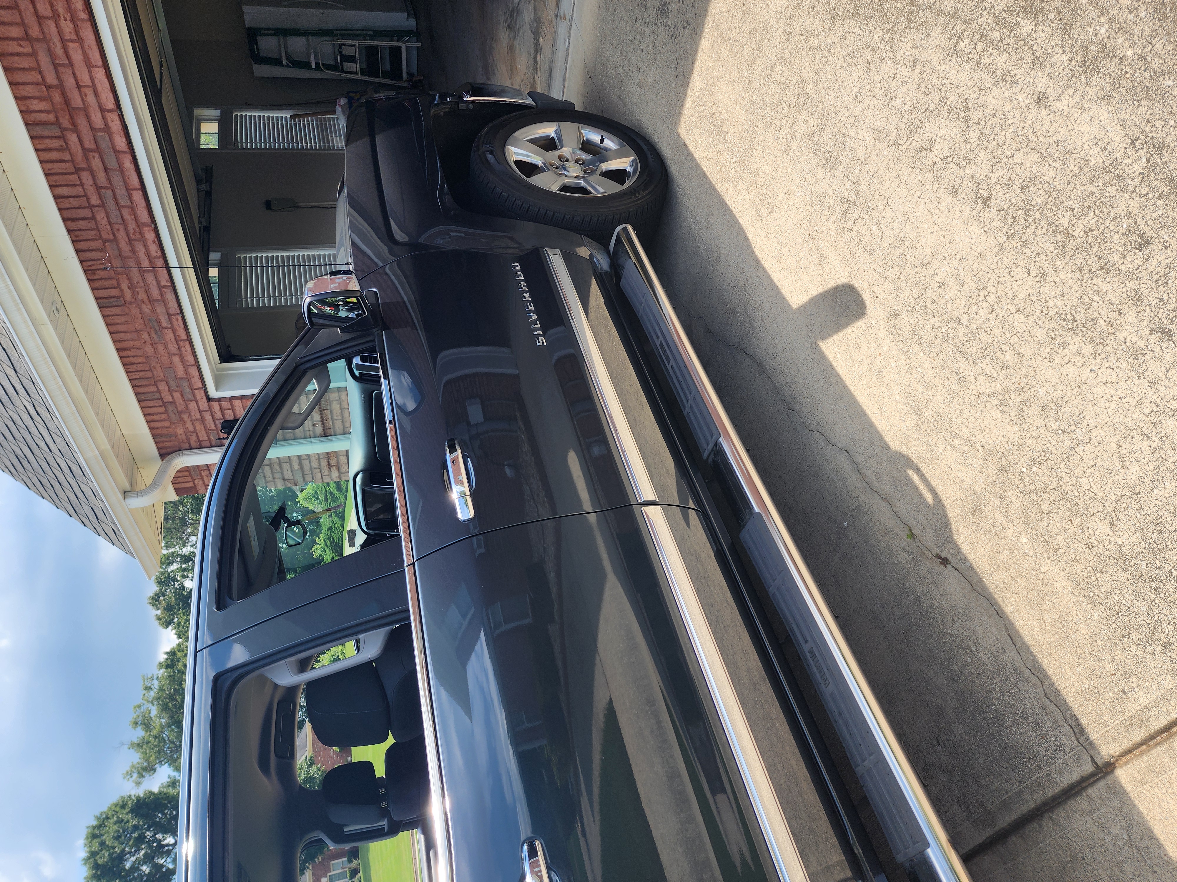 Used 2017 Chevrolet Silverado 1500 LT w/ All Star Edition RWD image 12