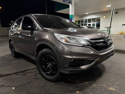 Used 2015 Honda CR-V LX image 4