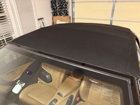 Used 2010 BMW M6 Convertible image 16