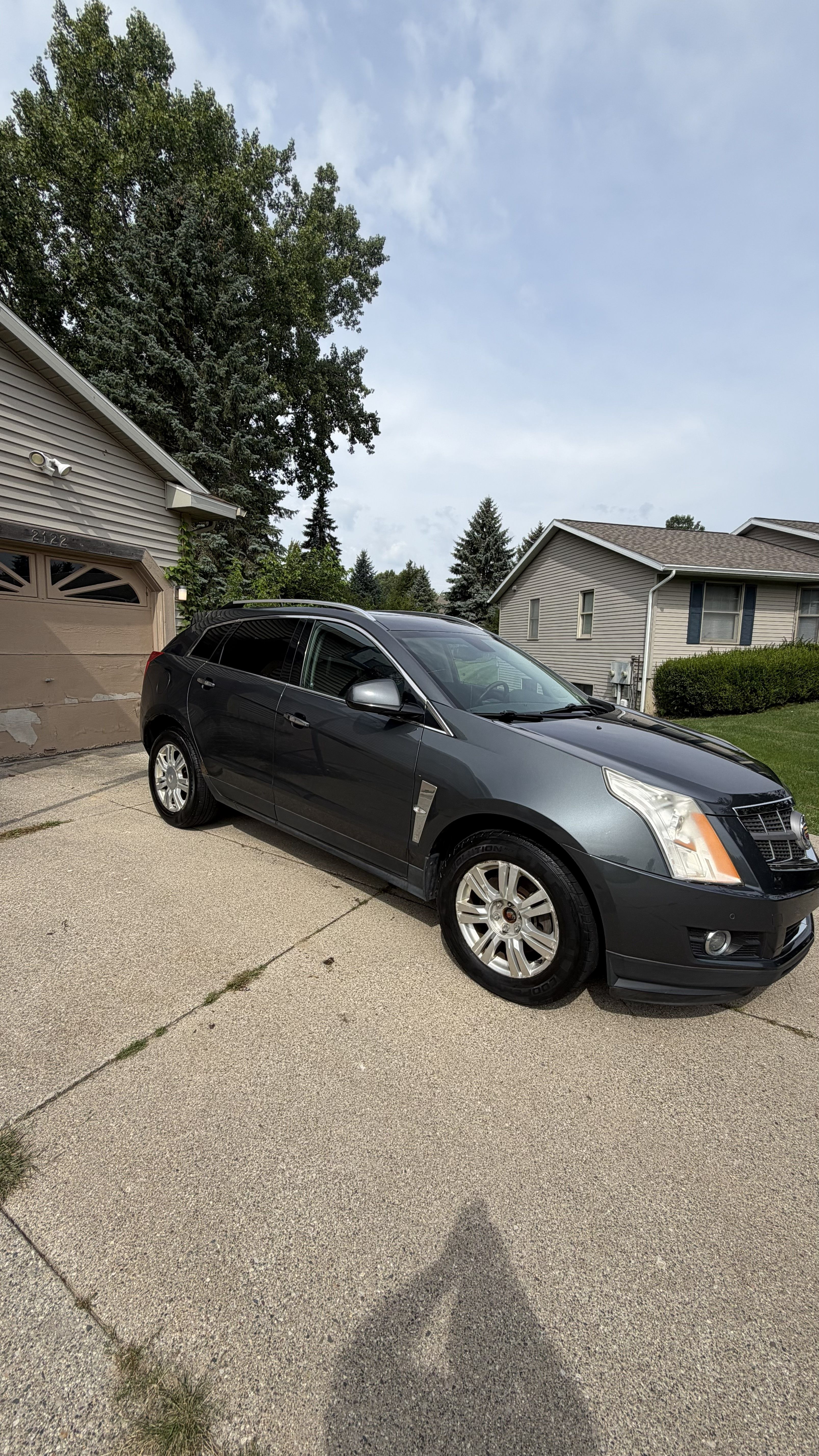 Used 2012 Cadillac SRX Luxury AWD/4WD image 8