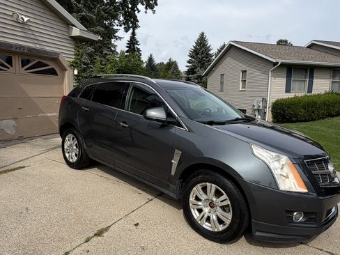 Used 2012 Cadillac SRX Luxury AWD/4WD image 8