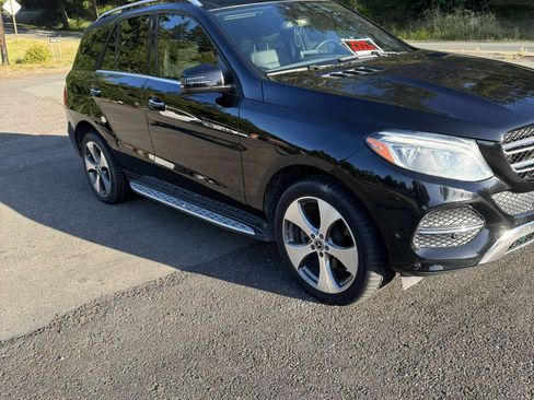 Used 2017 Mercedes-Benz GLE 350 350 4MATIC Sport Utility 4D image 1