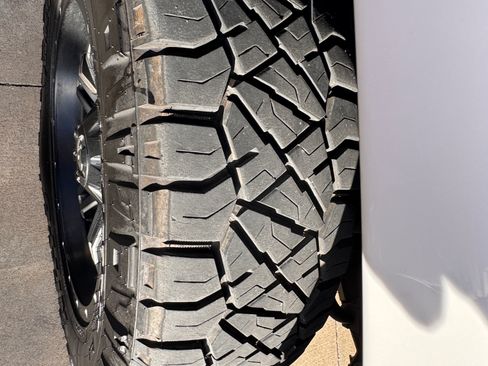 Used 2015 Toyota Tundra Limited image 8