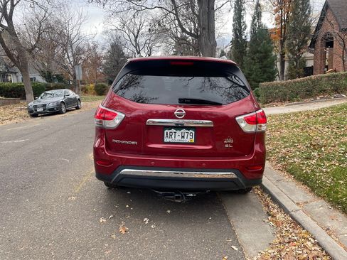 Used 2013 Nissan Pathfinder SL image 5