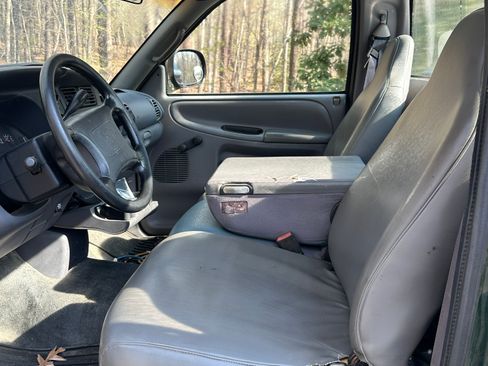 Used 1999 Dodge Ram 1500 Truck Long Bed image 9