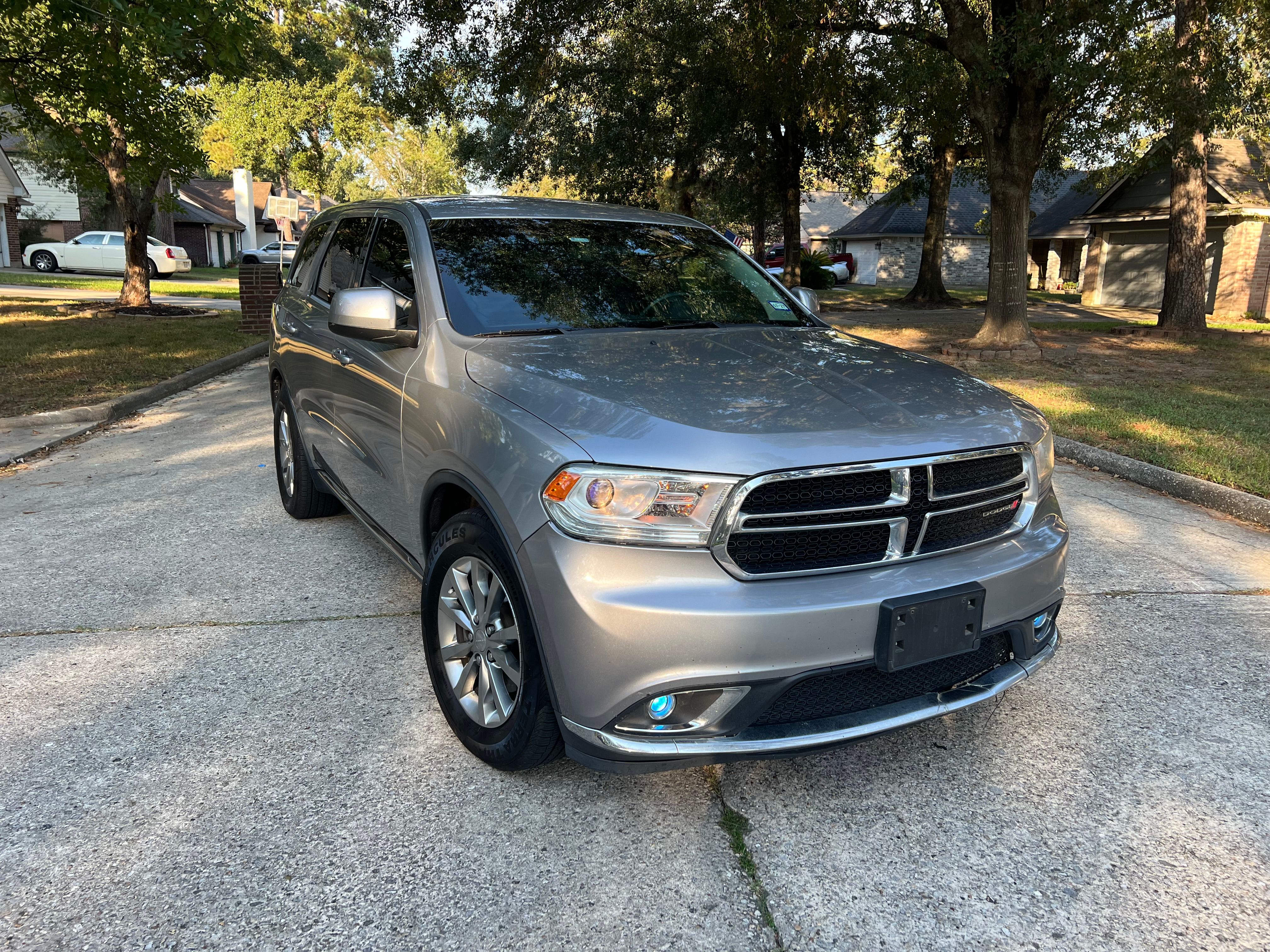 Used 2018 Dodge Durango SXT w/ 3rd Row Seating Group RWD image 9