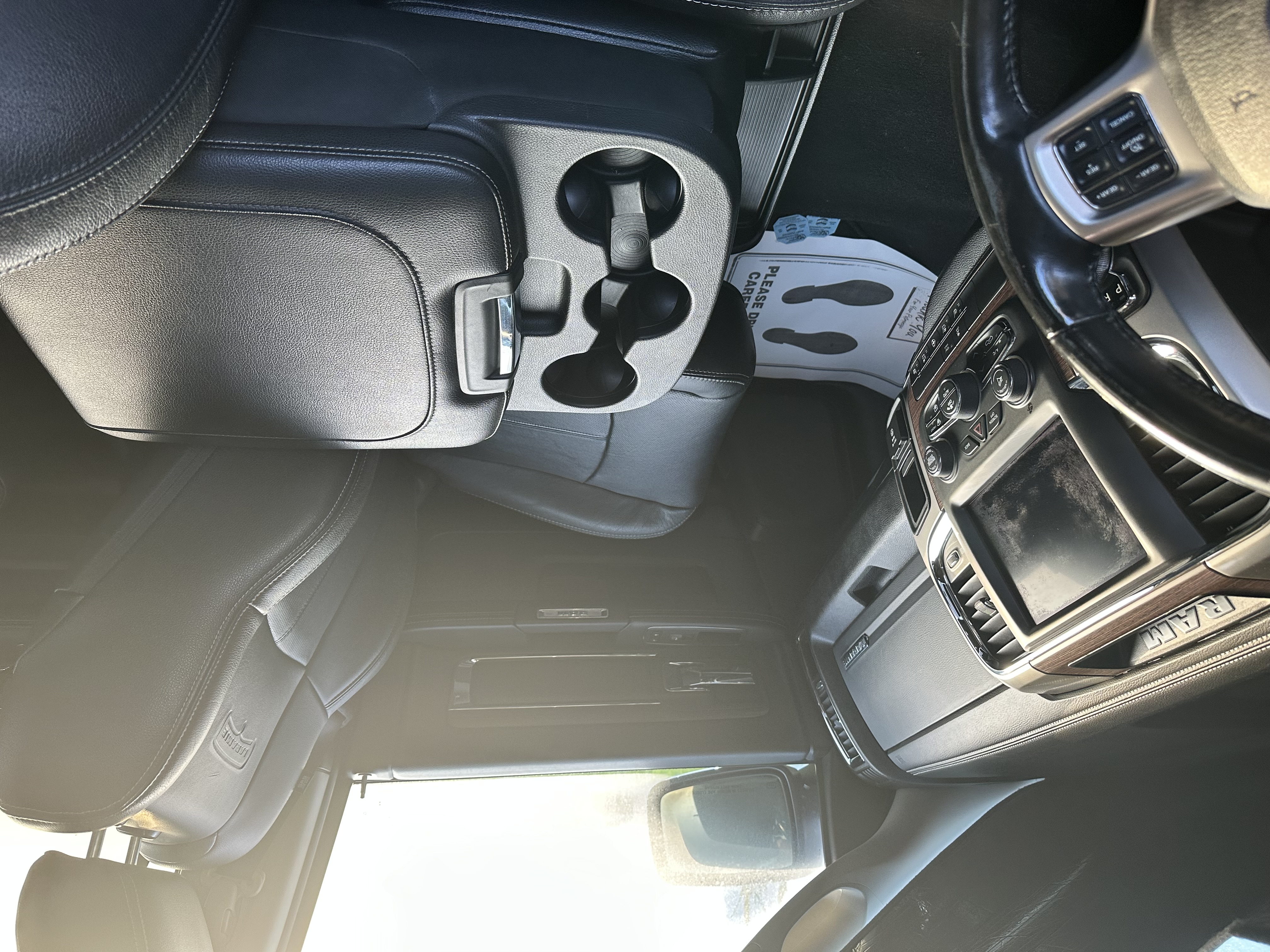 Used 2019 RAM 1500 Laramie RWD image 15
