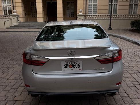 Used 2017 Lexus ES 350 FWD image 8