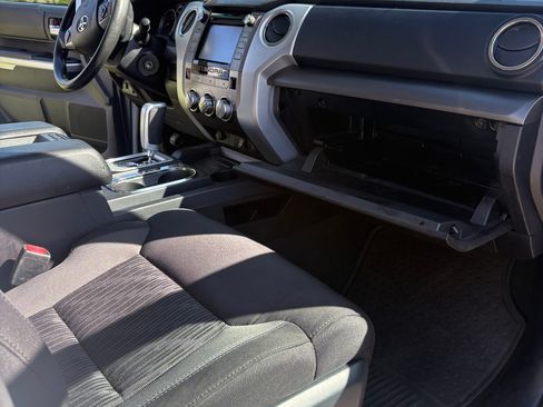 Used 2015 Toyota Tundra SR5 image 13