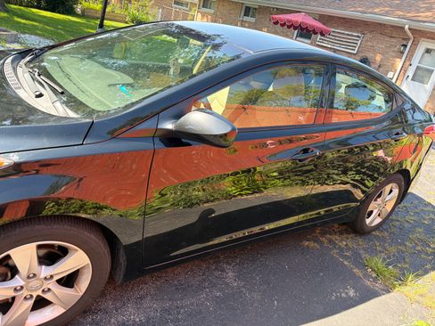 Used 2013 Hyundai Elantra GLS w/ Preferred Pkg FWD image 1