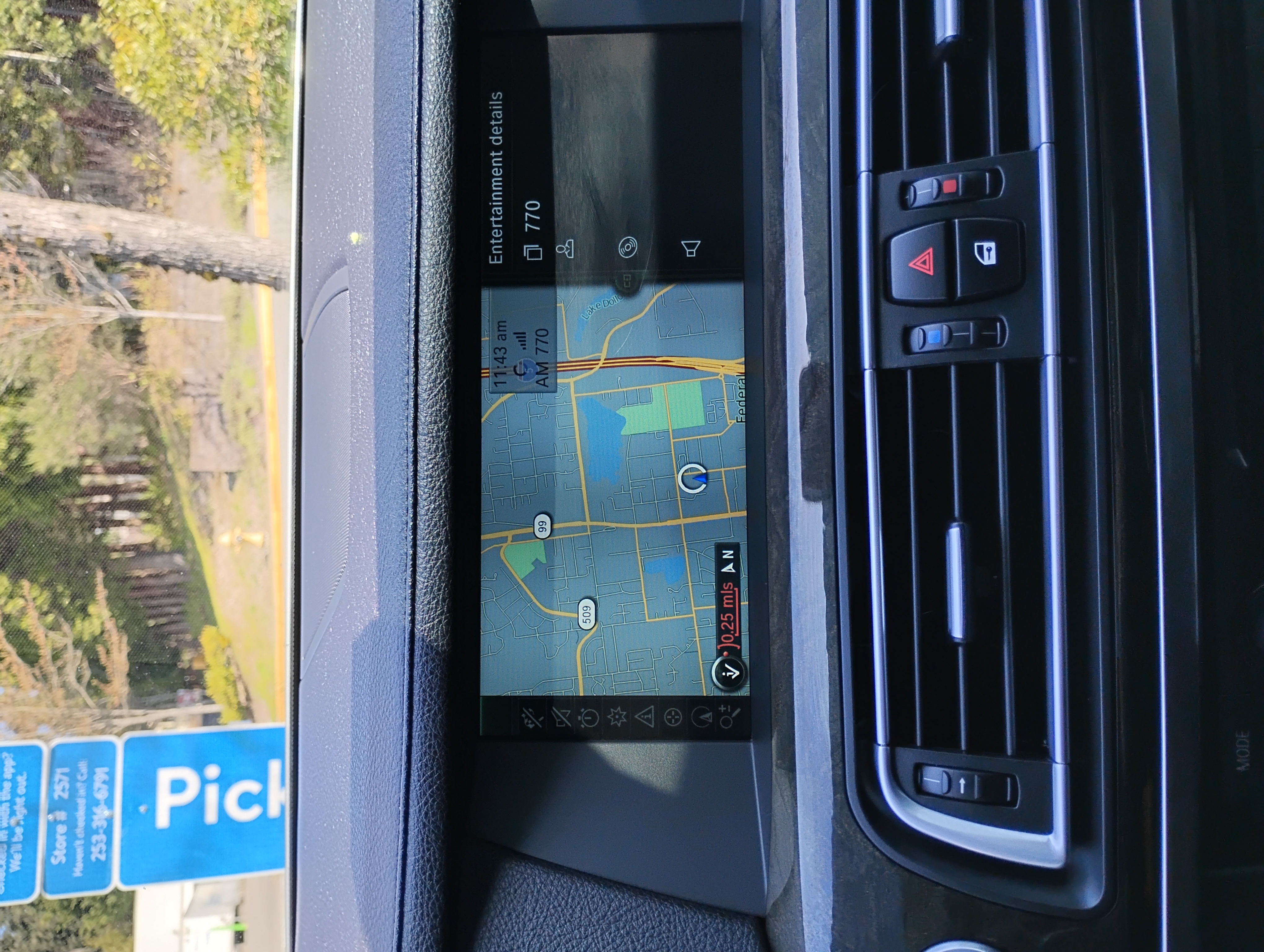Used 2012 BMW 750i RWD image 10