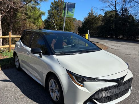 Used 2020 Toyota Corolla SE image 12