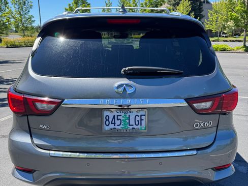 Used 2019 INFINITI QX60 Luxe w/ Essential Package AWD/4WD image 15